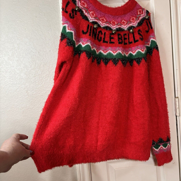 Women's Red Christmas Holiday Pullover Sweater with Jingle Bell Design Large - Picture 6 of 8
